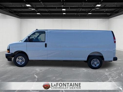 2025 Chevrolet Express 2500 Work Van