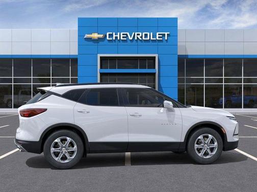 2025 Chevrolet Blazer LT