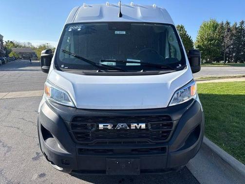 Bright White Clearcoat 2026 RAM ProMaster 2500 High Roof