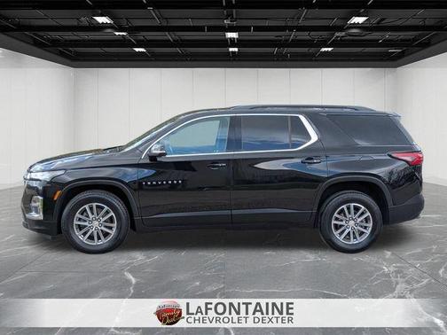 Black Metallic 2023 Chevrolet Traverse LT Leather