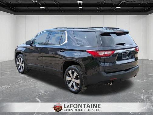 Midnight Blue Metallic 2020 Chevrolet Traverse LT Leather