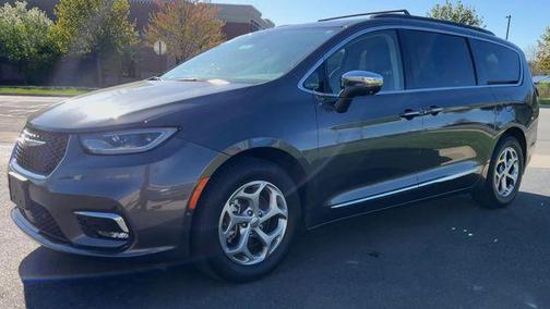 2022 Chrysler Pacifica Limited