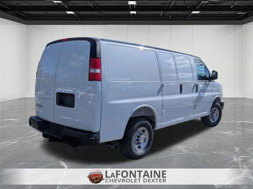 2025 Chevrolet Express 2500 Work Van