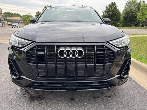 2023 Audi Q3 45 S line Premium