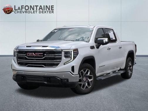 2022 GMC Sierra 1500 SLT