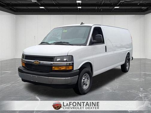 2025 Chevrolet Express 3500 Work Van