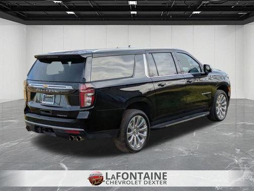 2023 Chevrolet Suburban Premier