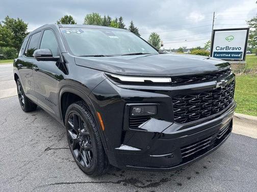 2024 Chevrolet Traverse RS