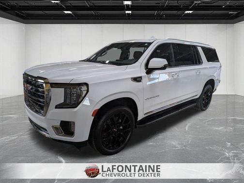 2023 GMC Yukon XL SLT