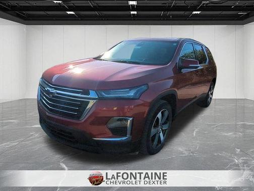 2023 Chevrolet Traverse LT Leather