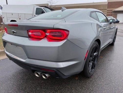 2024 Chevrolet Camaro LT1