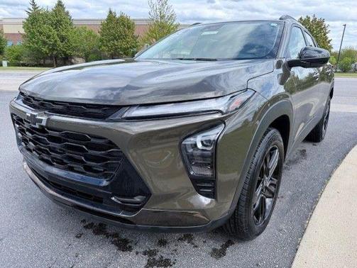 Bronze Metallic 2024 Chevrolet Trax ACTIV