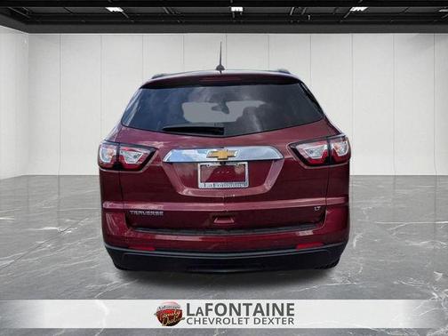 Siren Red Tintcoat 2017 Chevrolet Traverse 1LT