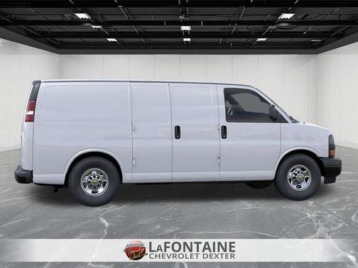 Summit White 2026 Chevrolet Express 2500 Work Van