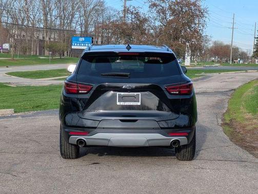 Black 2024 Chevrolet Blazer LT