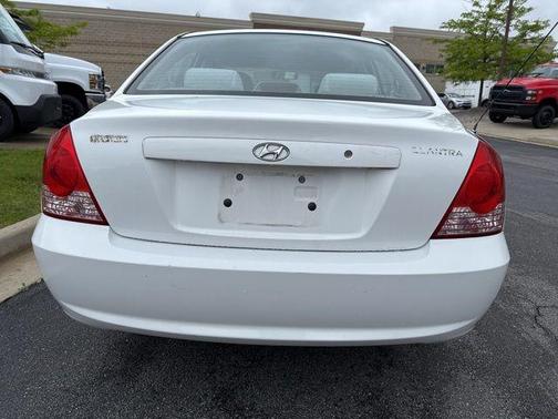 2004 Hyundai ELANTRA GLS