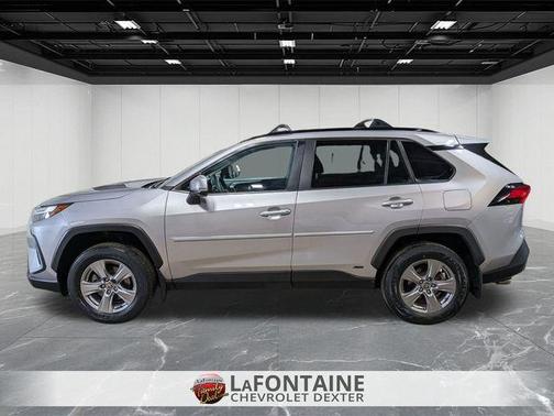 2023 Toyota RAV4 Hybrid XLE