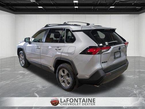 2023 Toyota RAV4 Hybrid XLE