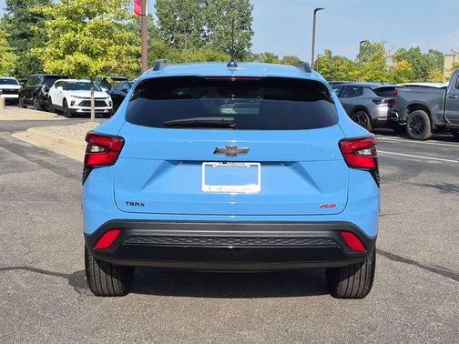 Fountain Blue 2024 Chevrolet Trax 2RS