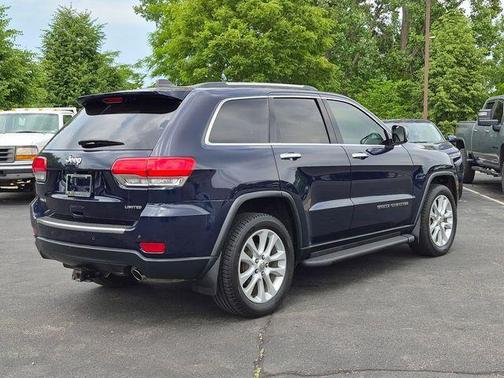 True Blue Pearlcoat 2017 Jeep Grand Cherokee Limited