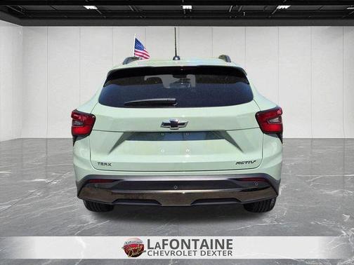 Green 2025 Chevrolet Trax ACTIV