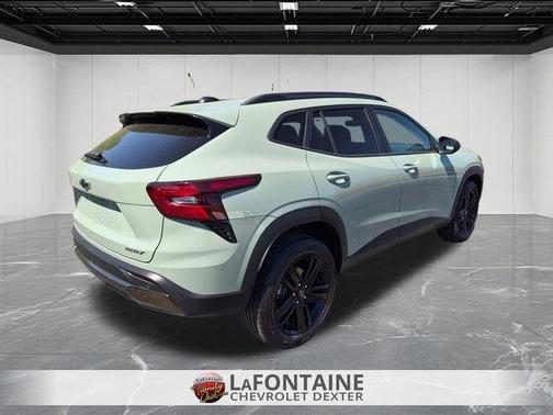 Green 2025 Chevrolet Trax ACTIV