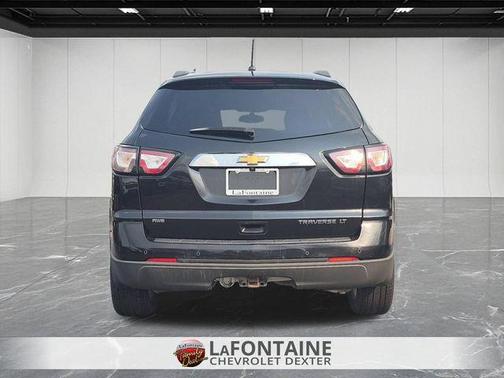Black Granite Metallic 2014 Chevrolet Traverse 1LT