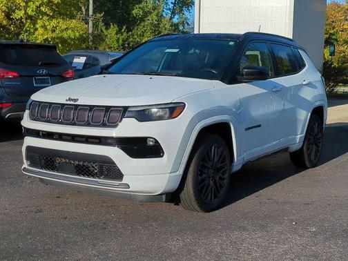2022 Jeep Compass Altitude