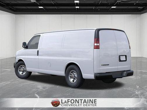Summit White 2026 Chevrolet Express 2500 Work Van