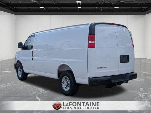2025 Chevrolet Express 2500 Work Van