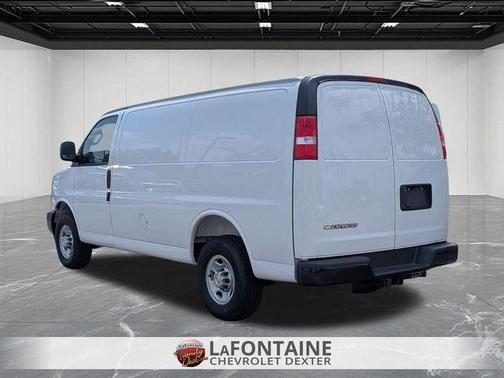 Summit White 2025 Chevrolet Express 2500 Work Van
