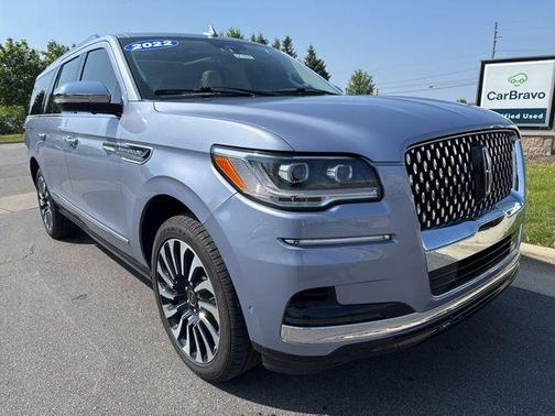 Chroma Crystal Blue Metallic 2022 Lincoln Navigator L Black Label