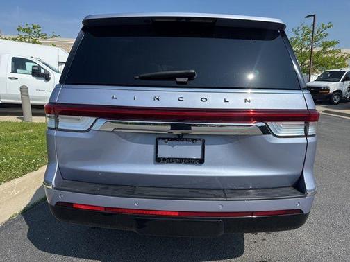 Chroma Crystal Blue Metallic 2022 Lincoln Navigator L Black Label