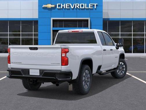 2026 Chevrolet Silverado 2500 Custom
