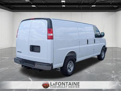 Summit White 2026 Chevrolet Express 2500 Work Van