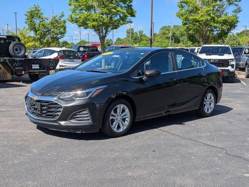 Mosaic Black Metallic 2019 Chevrolet Cruze LT