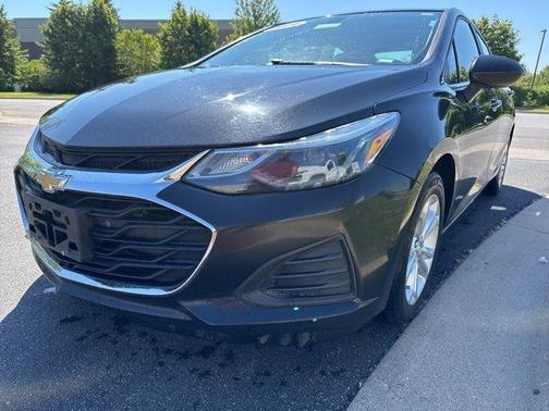 Mosaic Black Metallic 2019 Chevrolet Cruze LT