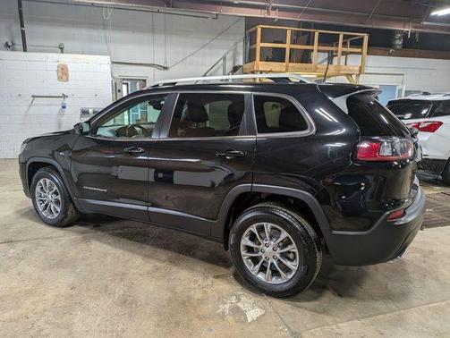 Diamond Black 2021 Jeep Cherokee Latitude Lux
