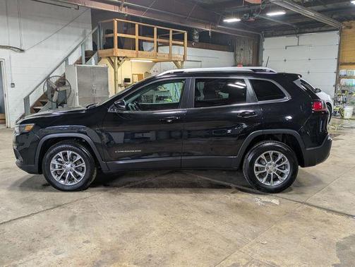 Diamond Black 2021 Jeep Cherokee Latitude Lux