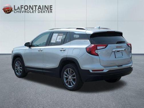 2022 GMC Terrain SLT
