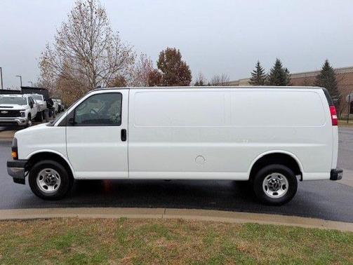 2018 GMC Savana 2500 Work Van