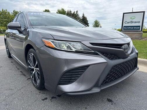 Predawn Gray Mica 2019 Toyota Camry SE