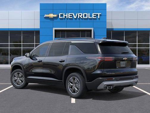 Black Metallic 2026 Chevrolet Traverse LT