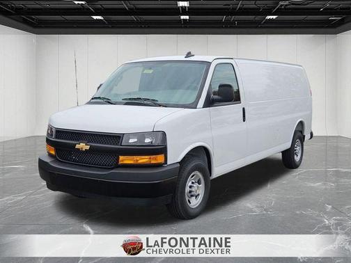 2025 Chevrolet Express 2500 Work Van