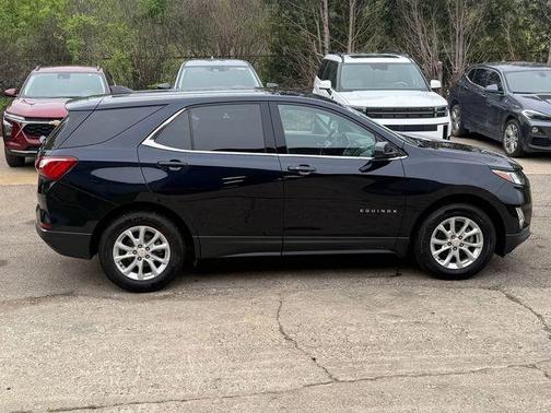 Midnight Blue Metallic 2020 Chevrolet Equinox 2LT
