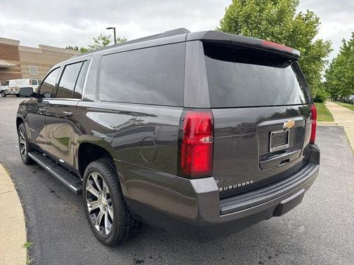2018 Chevrolet Suburban LT