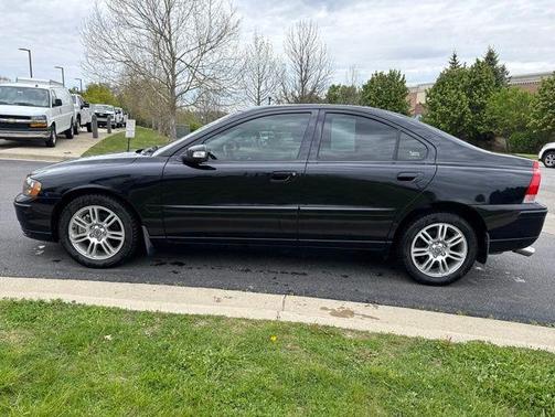 Black Sapphire Metallic 2007 Volvo S60 2.5T