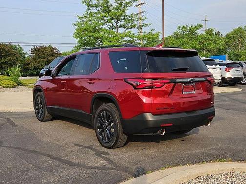 2022 Chevrolet Traverse RS