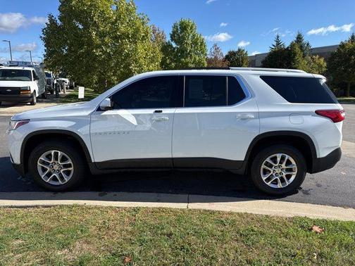 2018 Chevrolet Traverse LT Cloth