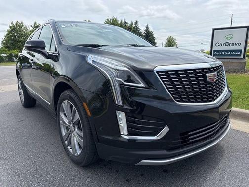 Black Metallic 2024 Cadillac XT5 Premium Luxury
